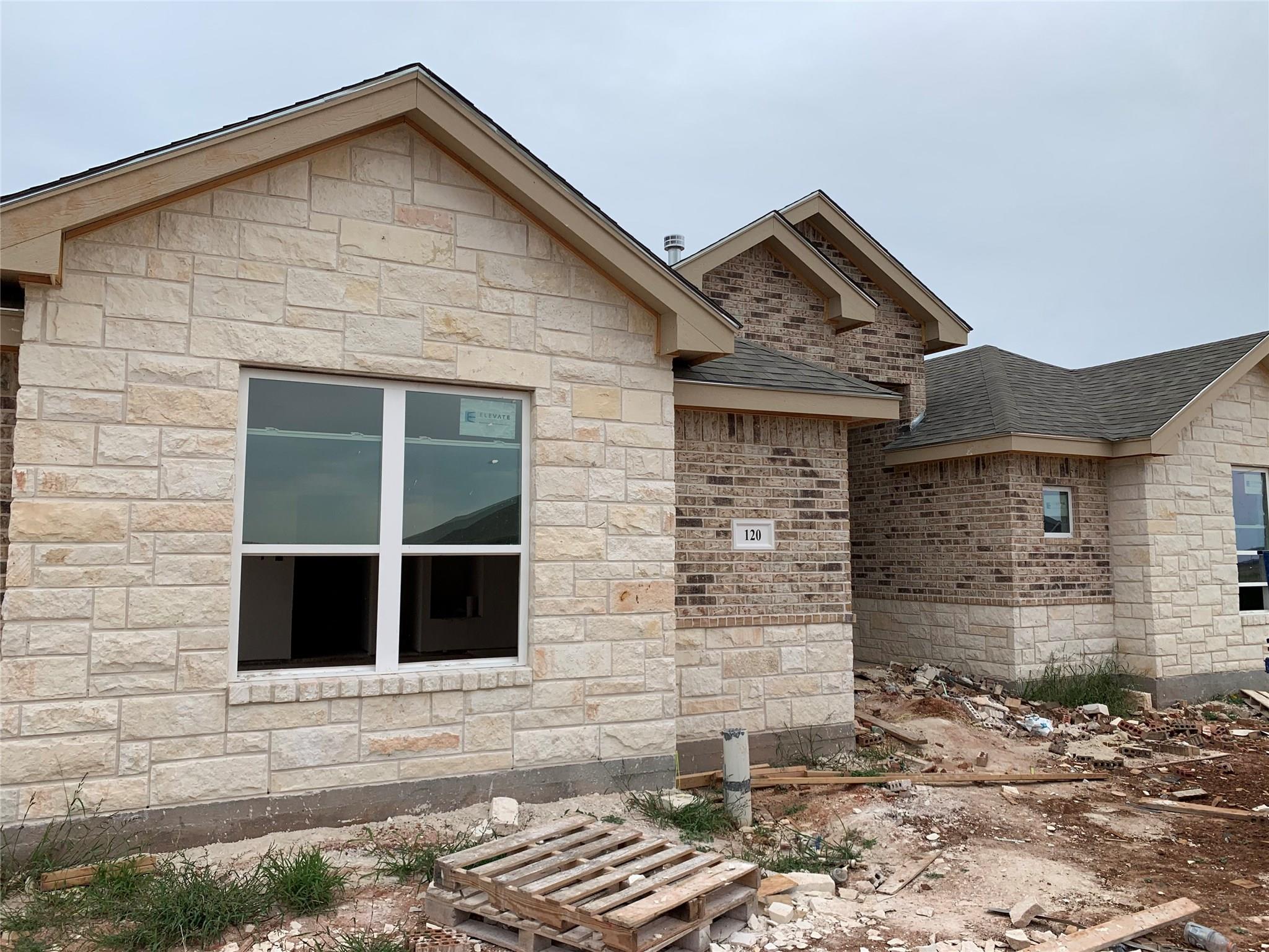 San Angelo Custom Home Builder - 120 Pepper Creek Tr, Tuscola TX 79562