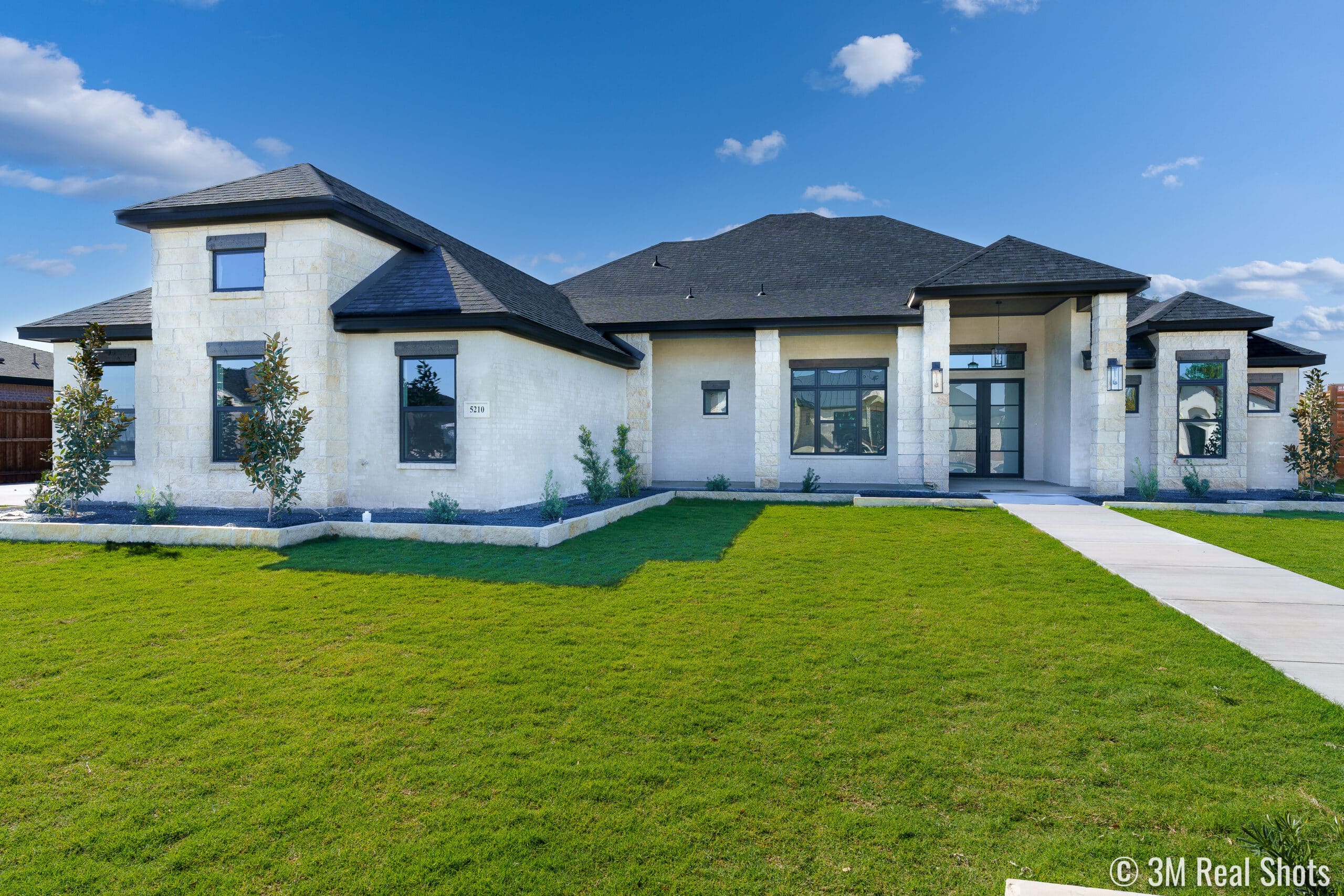 Custom home built by Sierra Vista Construction in The Meridian, San Angelo